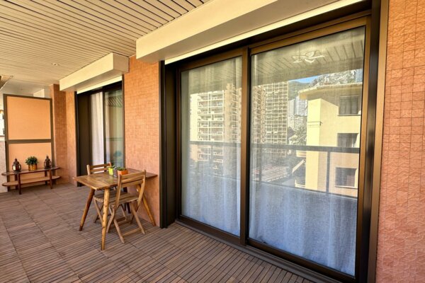 MONACO GOLDEN SQUARE 2 ROOMS IN MIXED USE CELLAR AND PARKING