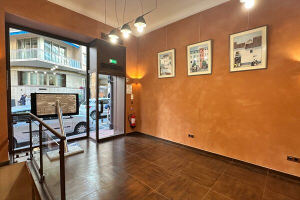 MONACO CENTRO MURETTI COMMERCIALI LIBERI